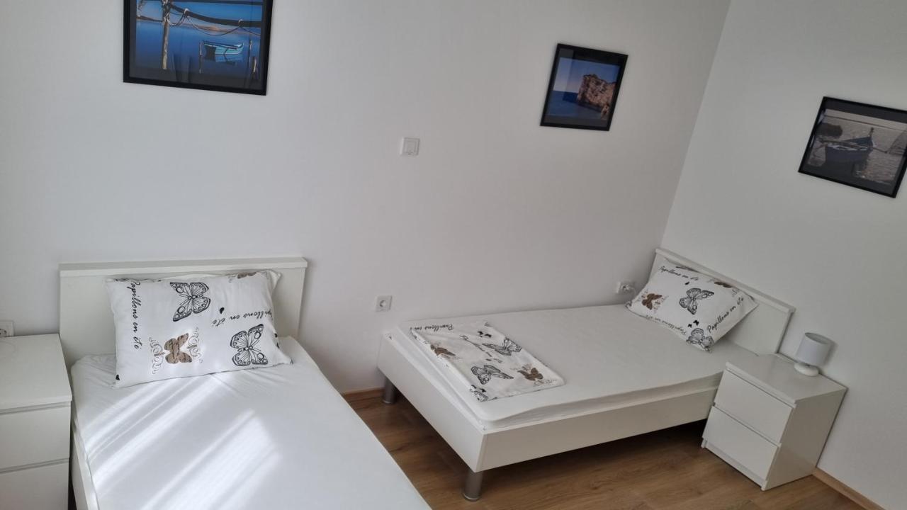 Apartmani Mali سيلتسي المظهر الخارجي الصورة